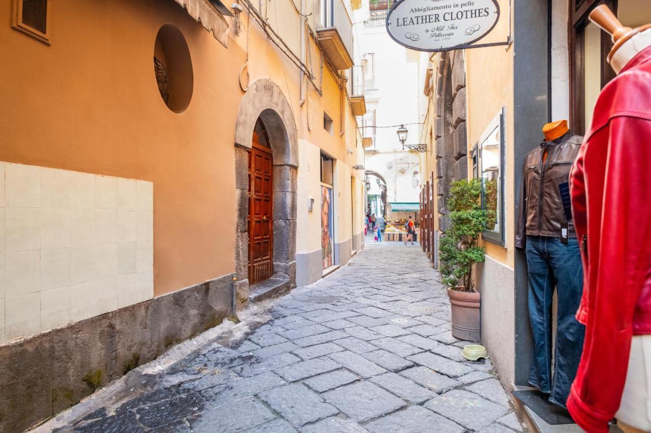 Maison Borghese Sorrento Bagian luar foto